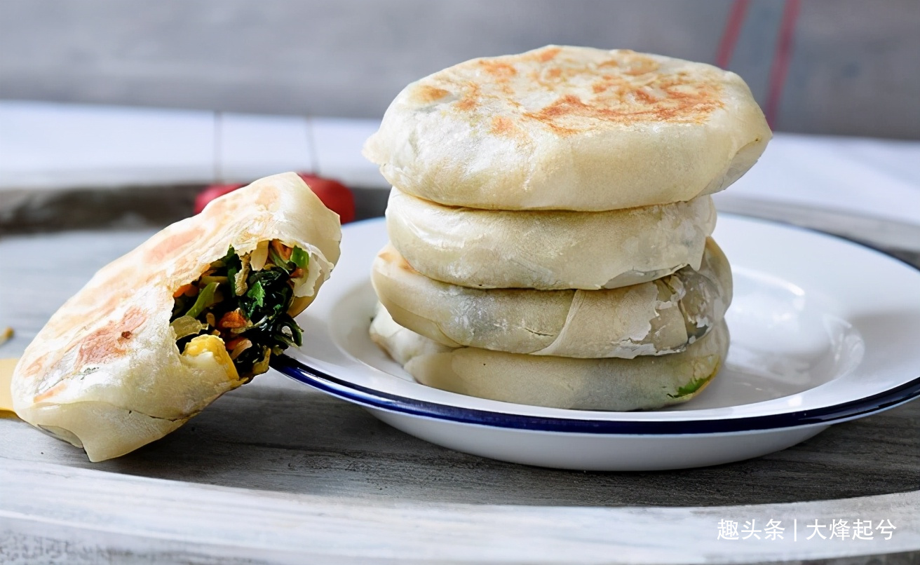 馅饼怎么做才好吃?教您这个方法,馅饼皮薄馅多,口感不硬,好吃