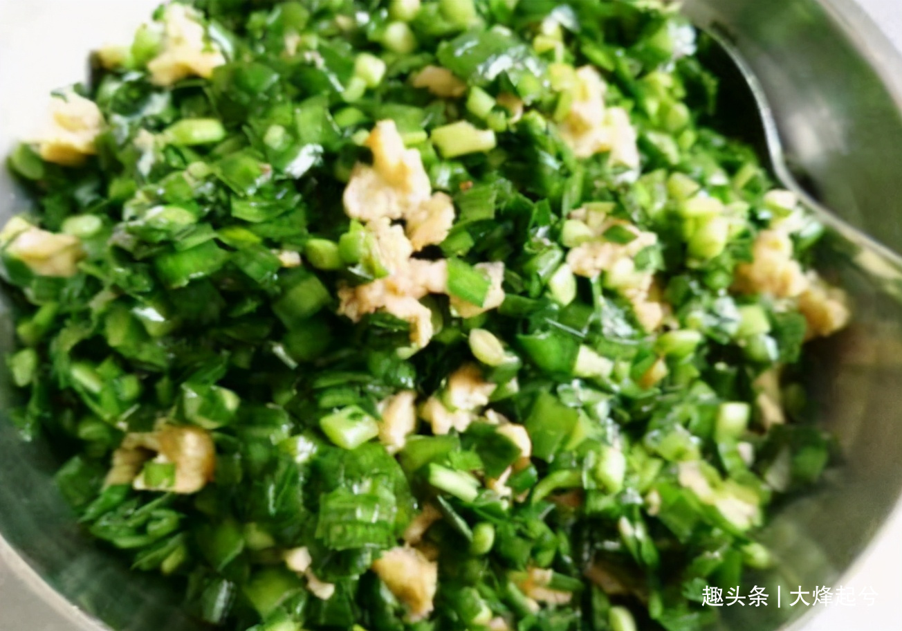 馅饼怎么做才好吃?教您这个方法,馅饼皮薄馅多,口感不硬,好吃