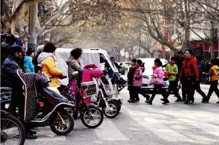 幼儿园遭“新整改政策”,教育更有保障,家长:终于能放心了