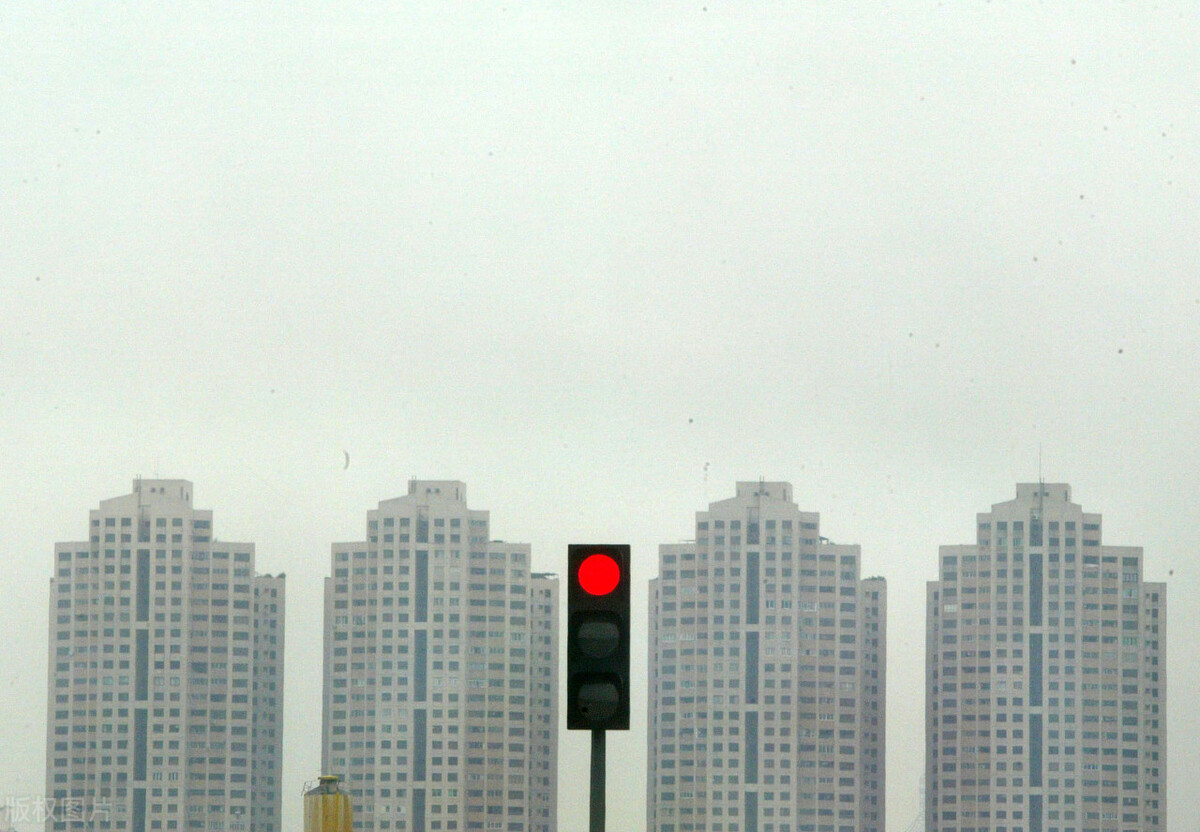 “坏消息”来了?楼市发生了3个变化,房子多的早做准备