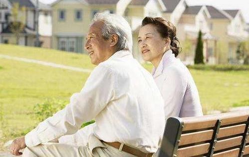 45岁到60岁,这个关键阶段,做好3件事,或能把握长寿黄金期