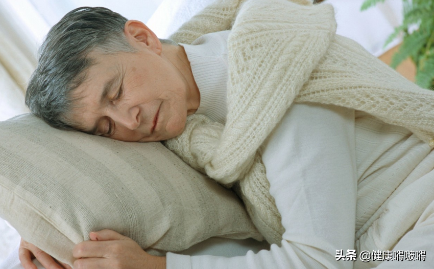 男人,40岁后,对抗衰老,远离二物,坚持三养,做好四件事