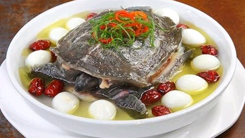 出现上火、手脚心发热、心烦失眠是阴虚了,教你2个调理方法。