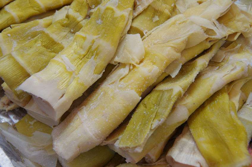 春季正当时,4种“春菜”不妨敞开吃,补钙养肝助消化,老少皆宜