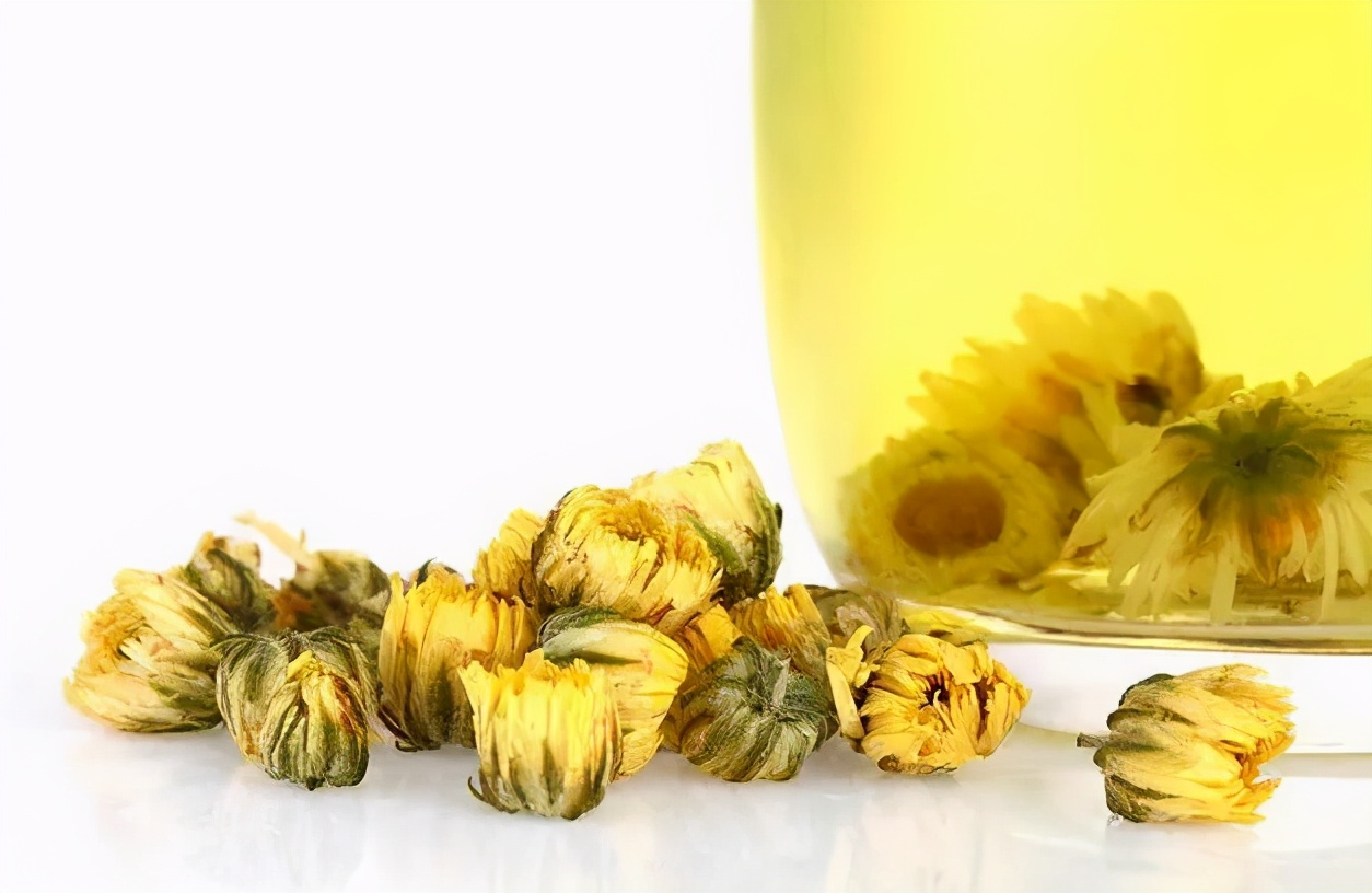 春季“肝火旺”怎么办?学会这样做,灭掉身体里的致病火