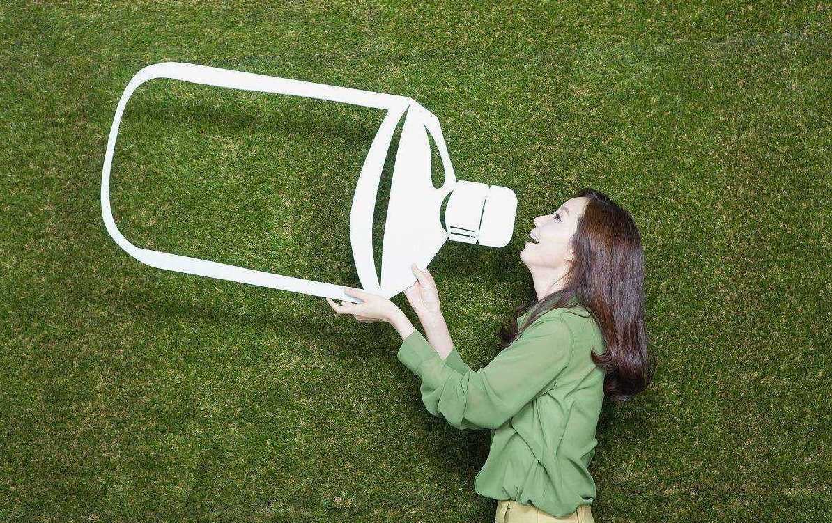 一喝水就想排尿,说明肾脏好还是不好?医生:教你3点科学判断