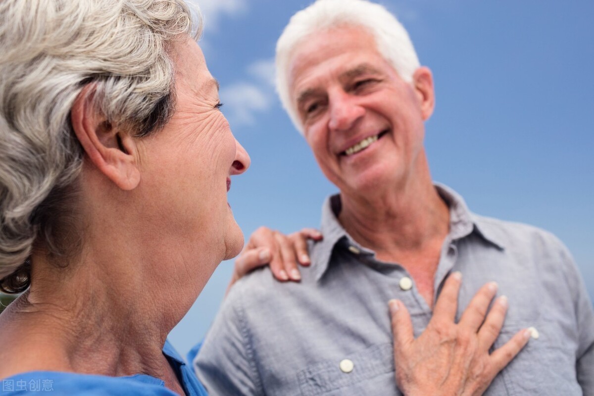 秋季早晚温差大,易患心脑血管病?中老年人要做好这4点来预防