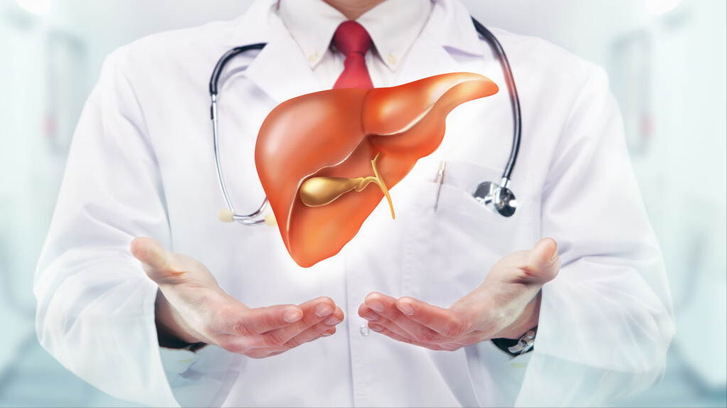 40岁后,进入养肝期,为了健康,少吃3物,坚持2事,喝好1茶