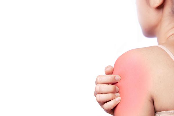 身体出现4种“症状”,颈椎或已受损严重,别再忽视了