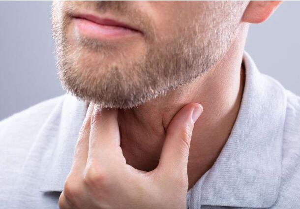 身体出现4种“症状”,颈椎或已受损严重,别再忽视了