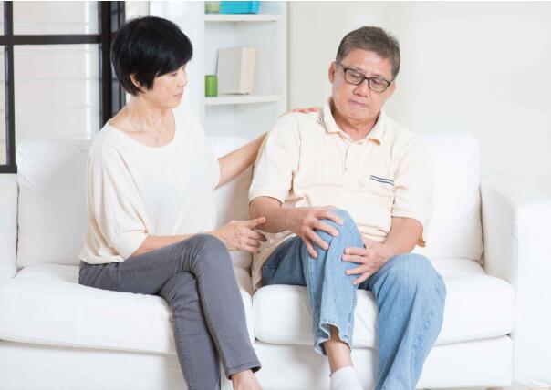 身体出现4种“症状”,颈椎或已受损严重,别再忽视了