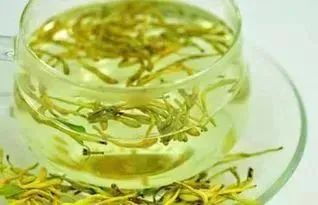 火在肝里失眠,火在胃里口臭,火在心里口舌生疮...