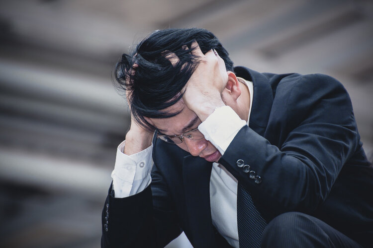 洋葱能降血压?错了!医生坦言:做好2件事,高血压跟你说拜拜