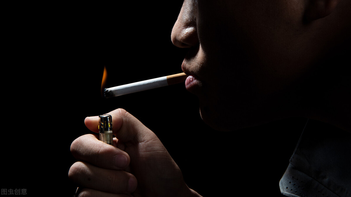 慢性咽炎的“根”找到了,3个嘴上的坏习惯,尽早改掉,远离咽炎