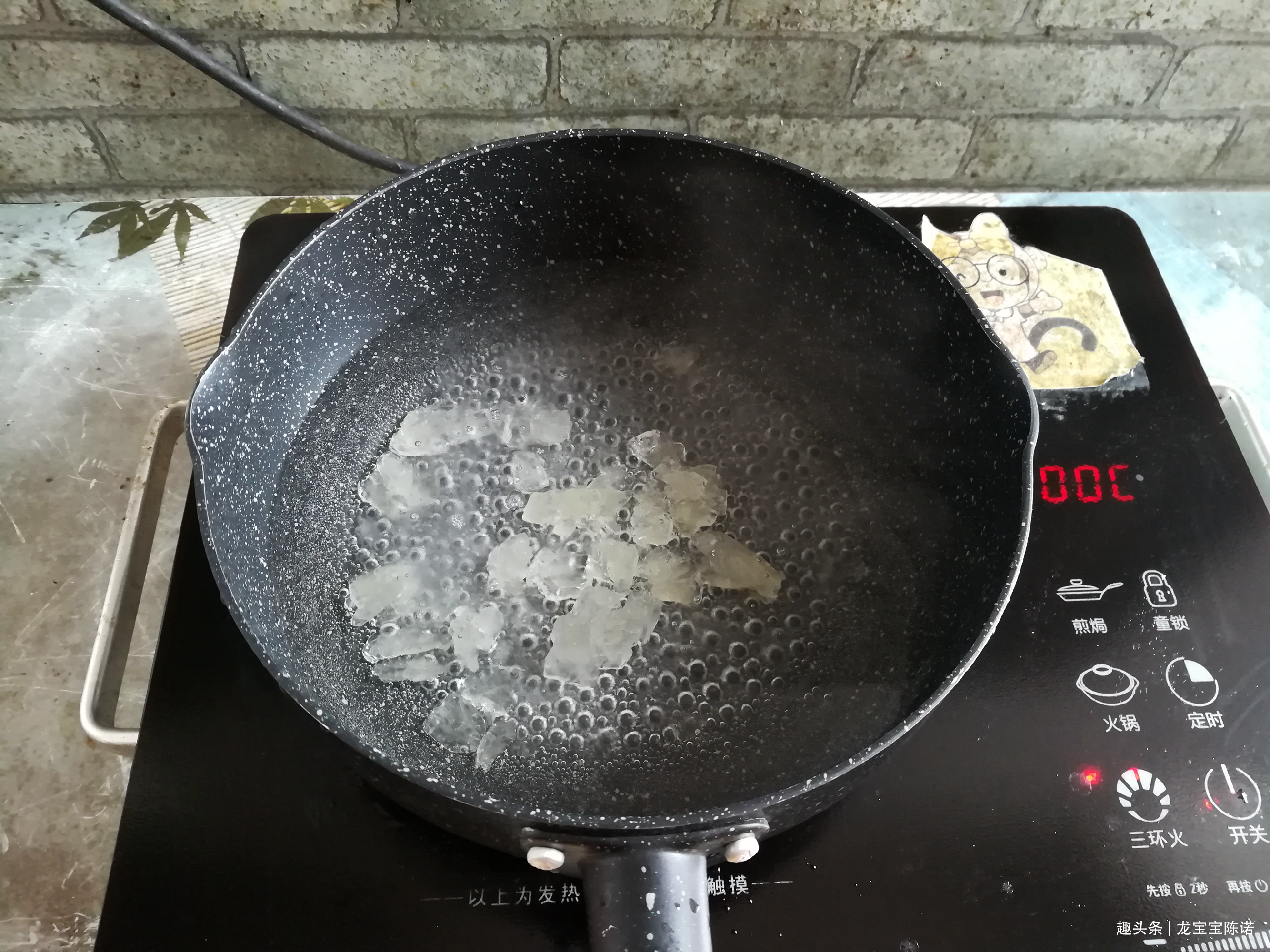 春天不吃苹果也要吃它,放水里煮一煮,润肺止咳,一年能省不少钱