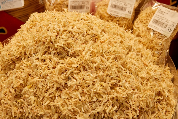 过了50岁大关,女性要及时补充哪些营养素?早了解早受益