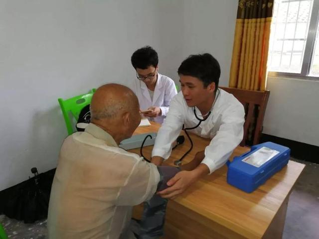 65岁的人,标准血压和心率是多少?对照一下,看看你达标了吗?