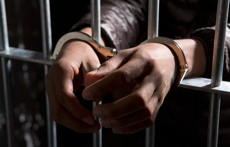 兰州警方摧毁一特大贩毒网络,抓获104名贩毒嫌疑人