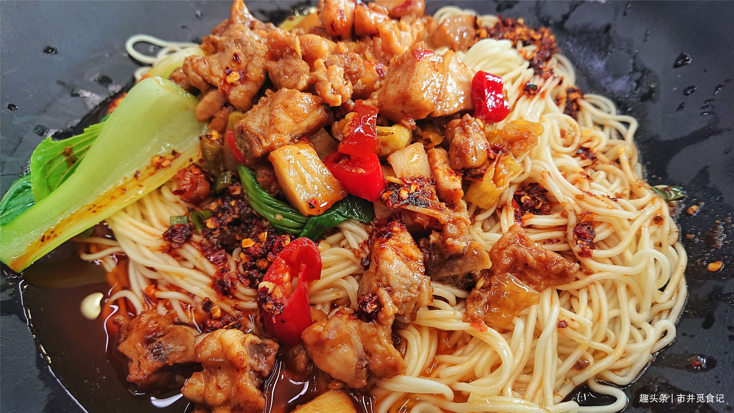 复旦大学的食堂有多实惠,粥3角,东坡肉3块2,上好大学太值了