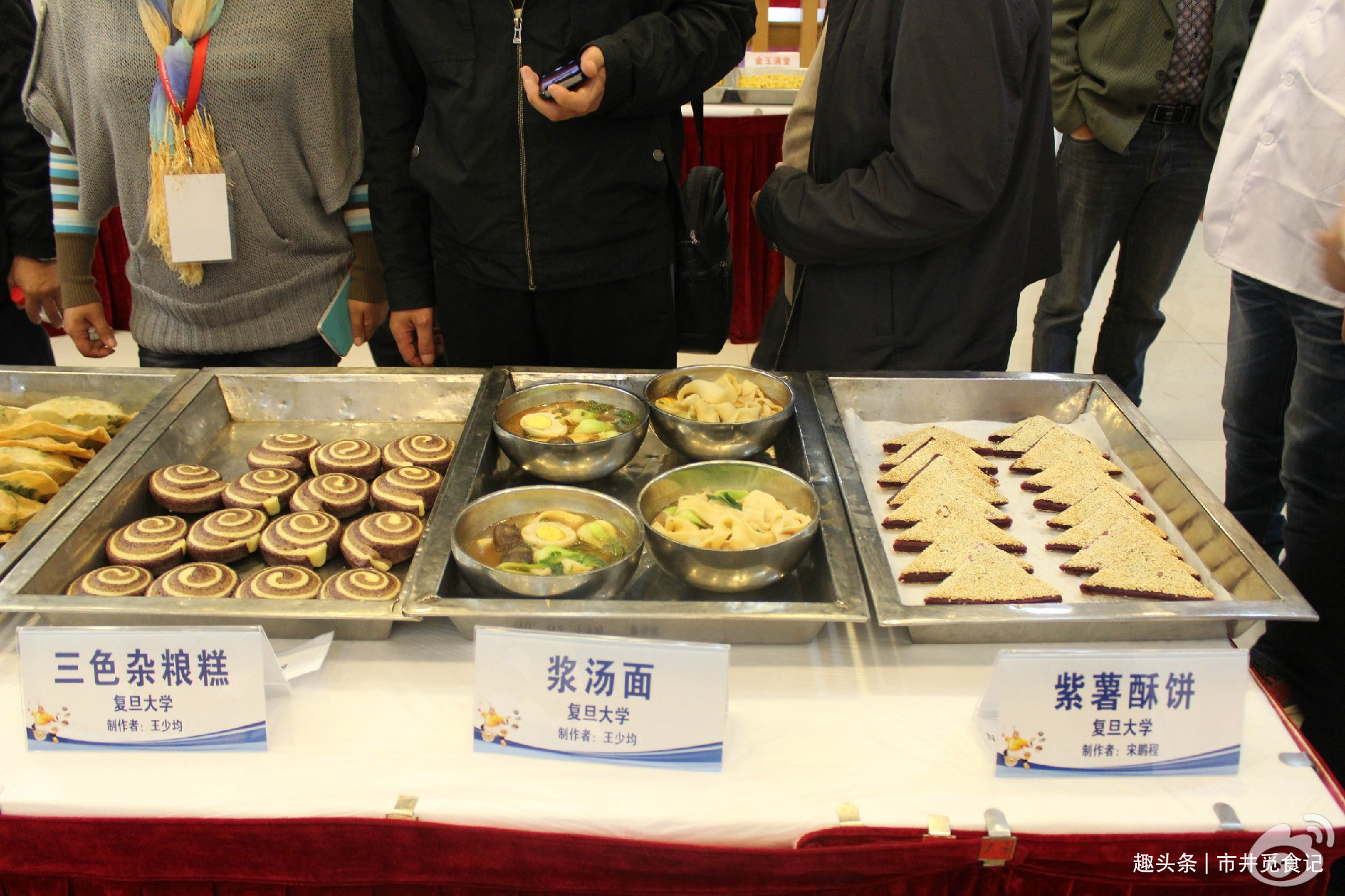 复旦大学的食堂有多实惠,粥3角,东坡肉3块2,上好大学太值了