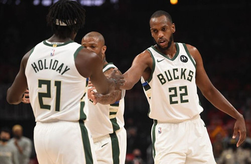 59+13+16双枪背后,雄鹿晋级总决赛,布帅三处微调功不可没